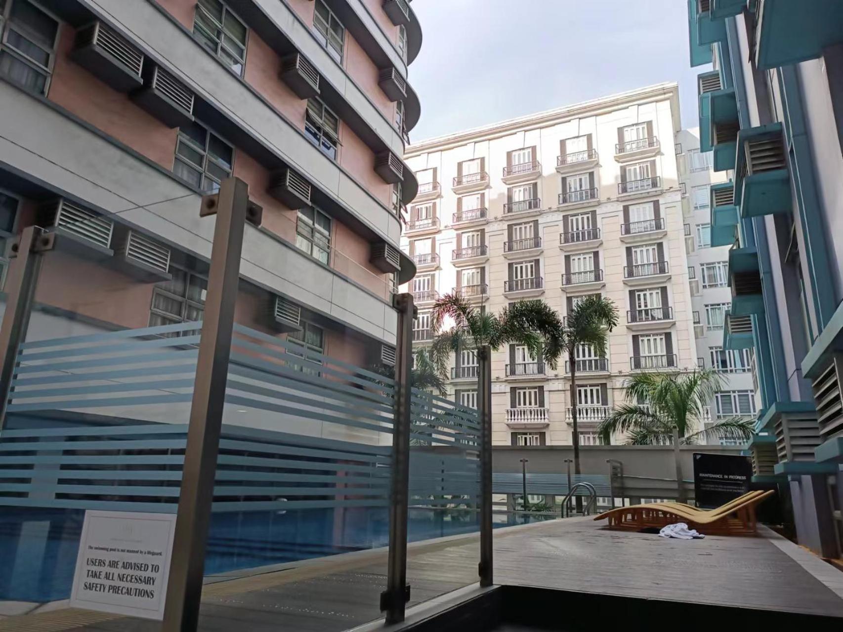 Apartment Ms Familyroom-300mbps-netflix-naiat3-resortword-savoy Manila