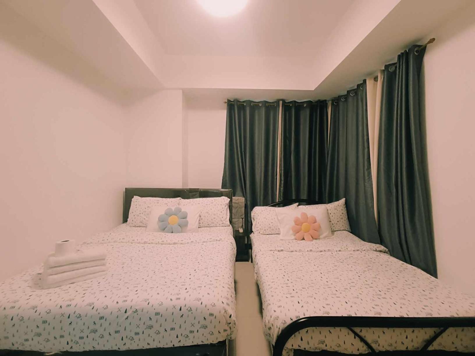 Ms Familyroom-300mbps-netflix-naiat3-resortword-savoy